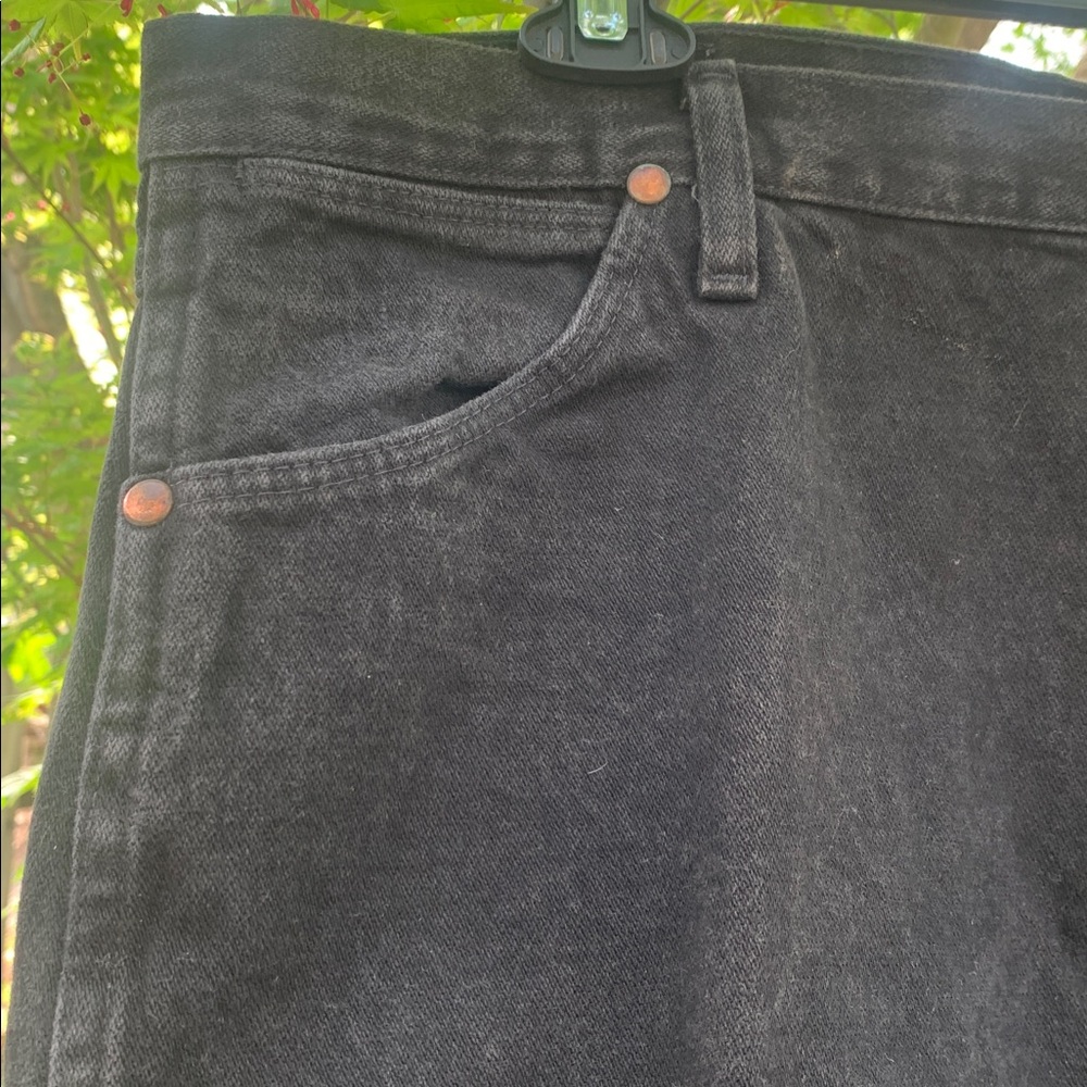 Men's Black Straight-Leg Wrangler Jeans - Picture 2 of 7